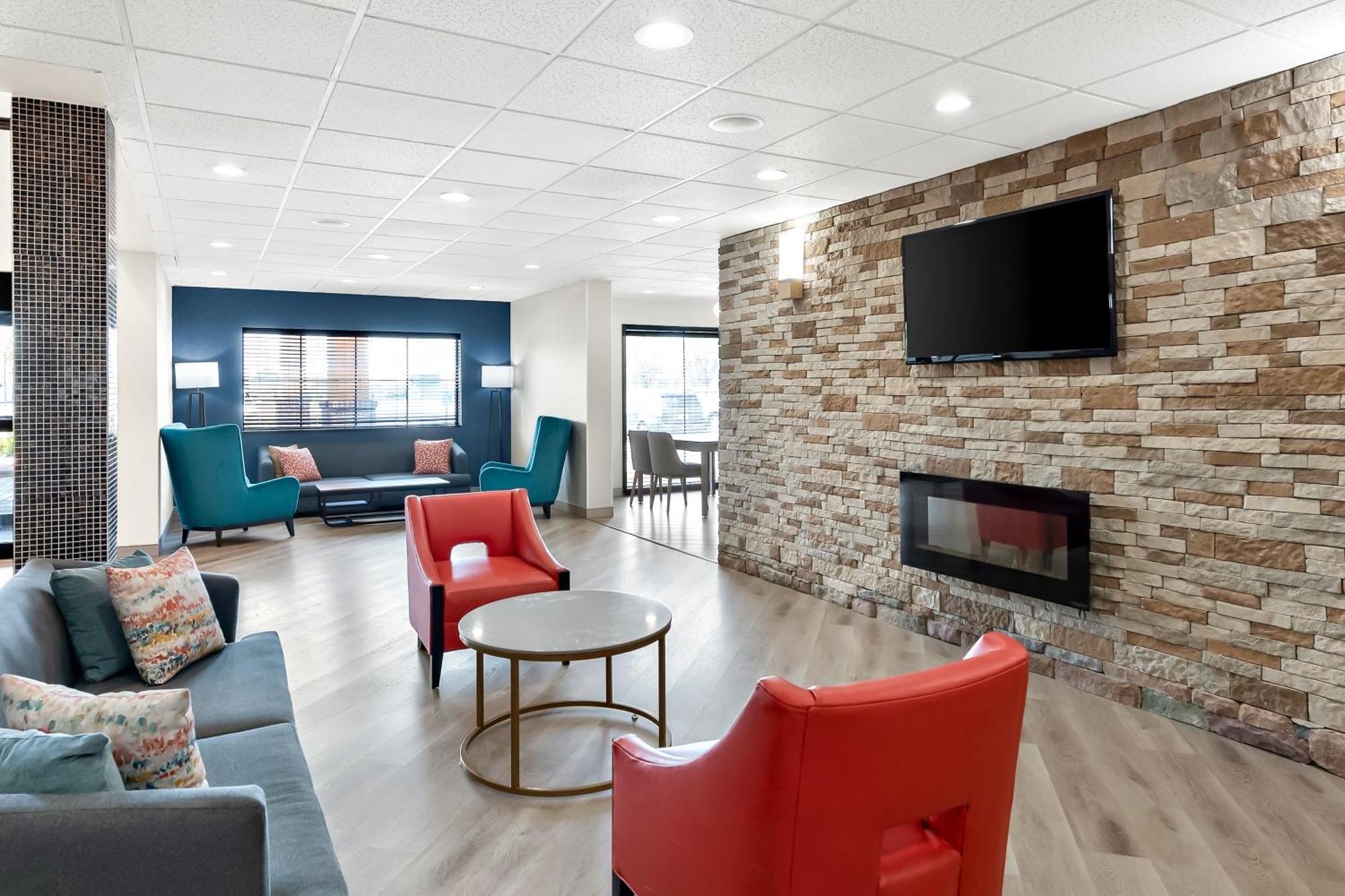 Comfort Suites Колумбус Екстер'єр фото