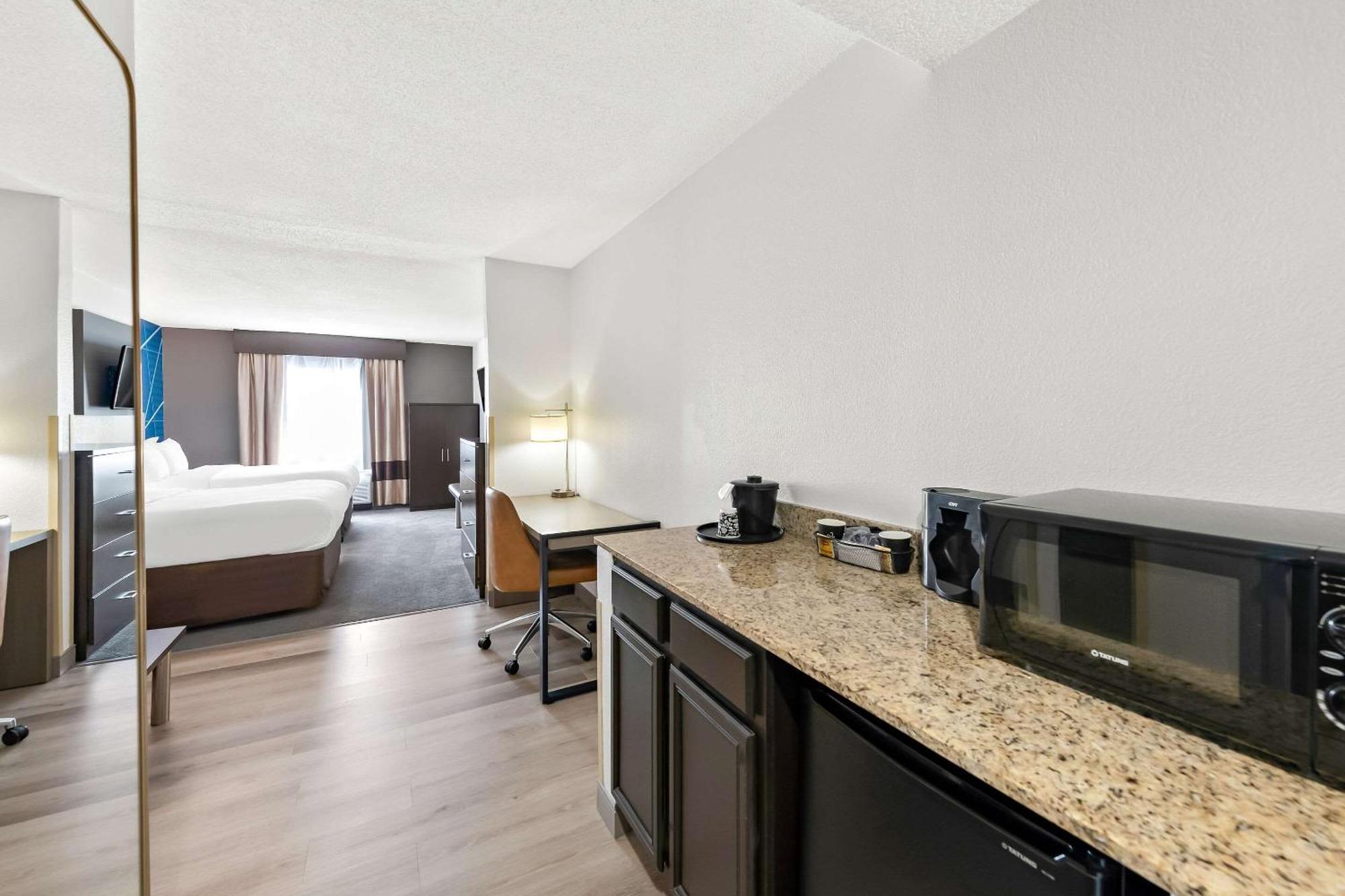 Comfort Suites Колумбус Екстер'єр фото