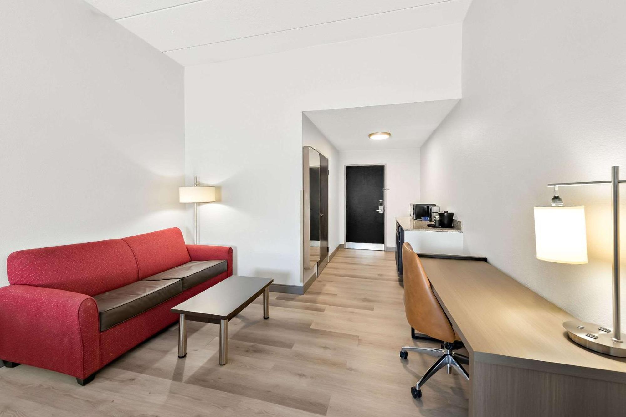 Comfort Suites Колумбус Екстер'єр фото